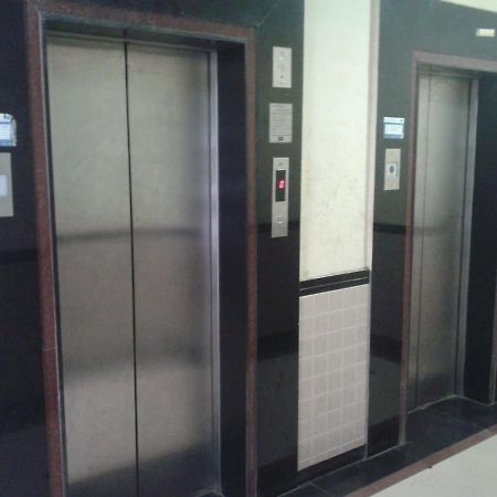 Arista Service Apartments Andheri Bombaj Zewnętrze zdjęcie
